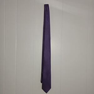 Michael Kors Men's 100% Silk Tie Geometric Purple,  3.25" x 58.5"